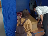 避難所用テント