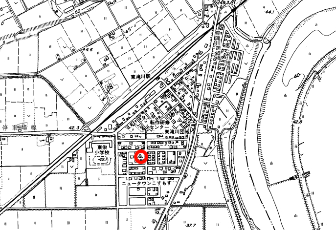 こすもす公園　位置図