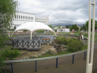 虹のかけ橋公園２