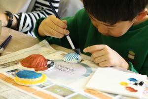 化石レプリカ作り実施の様子